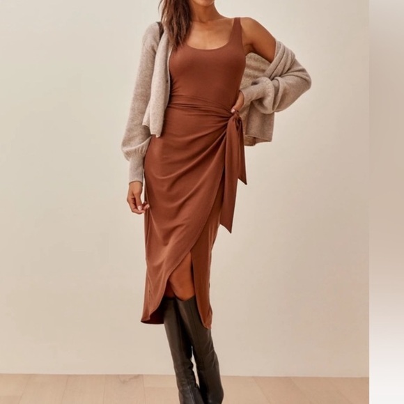 REFORMATION Kaila Wrap Dress - Picture 1 of 4